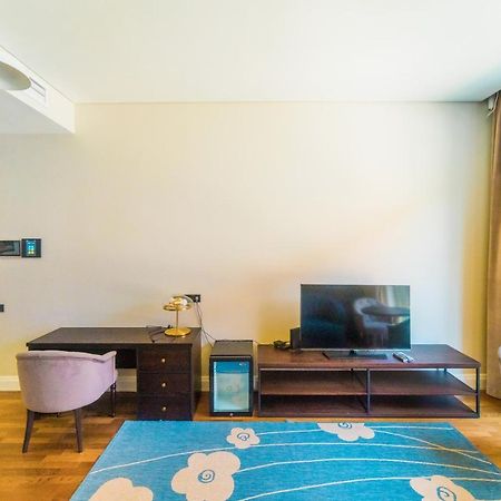 Hotel Manica Esentai City Almaty Eksteriør billede