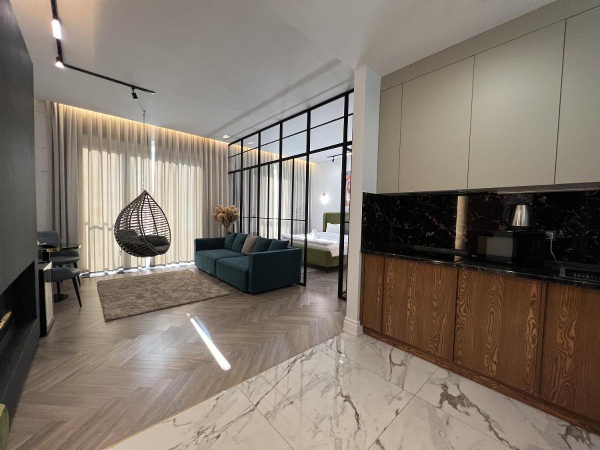 Hotel Manica Esentai City Almaty Eksteriør billede
