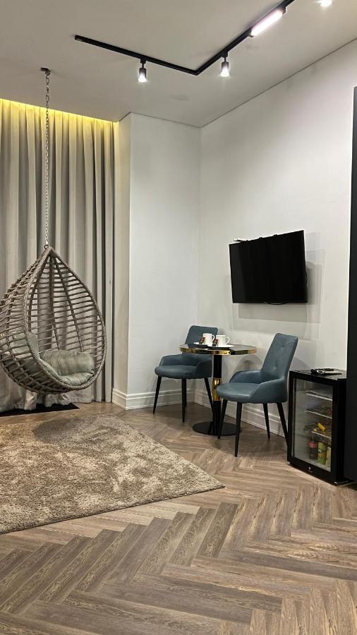 Hotel Manica Esentai City Almaty Eksteriør billede