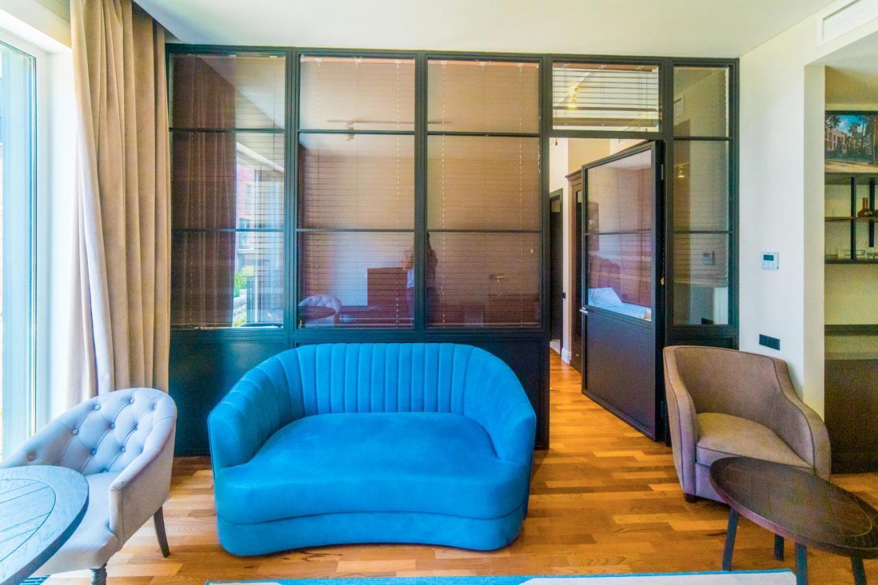 Hotel Manica Esentai City Almaty Eksteriør billede