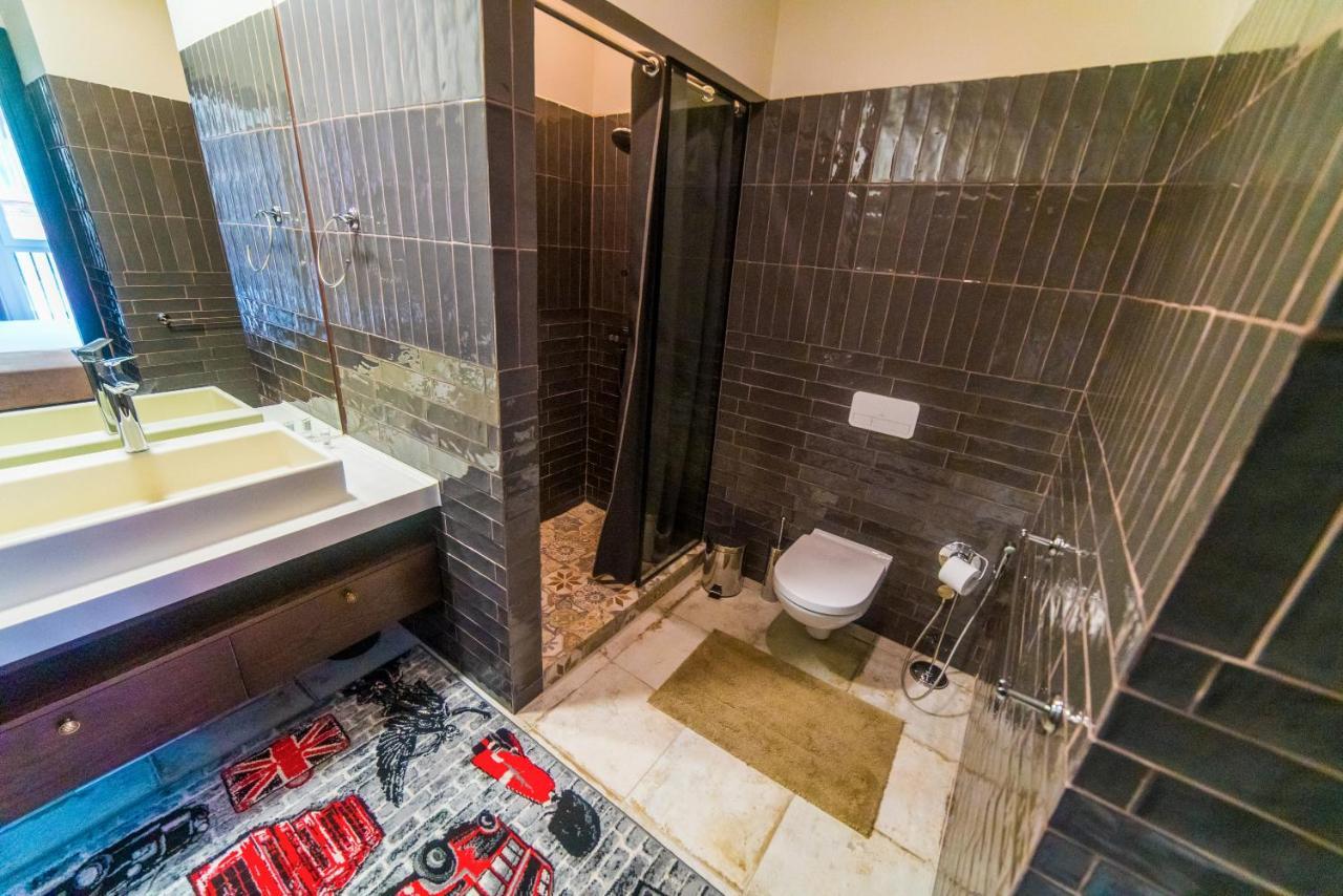 Hotel Manica Esentai City Almaty Eksteriør billede