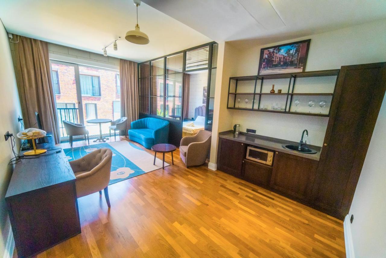 Hotel Manica Esentai City Almaty Eksteriør billede