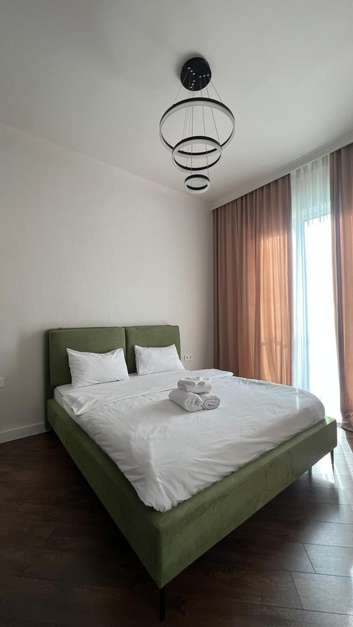 Hotel Manica Esentai City Almaty Eksteriør billede